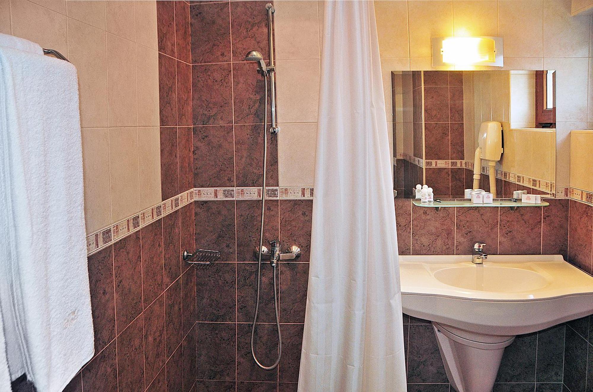 Hotel Real بلوفديف المظهر الخارجي الصورة