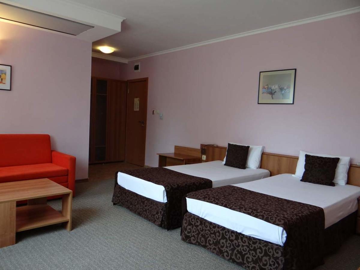 Hotel Real بلوفديف المظهر الخارجي الصورة
