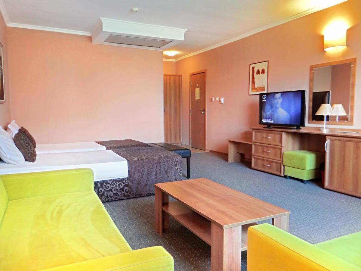 Hotel Real بلوفديف المظهر الخارجي الصورة